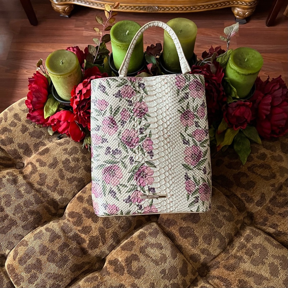 Brahmin Amelia Labyrinth Handbag Purple Flowers - Picture 8 of 14